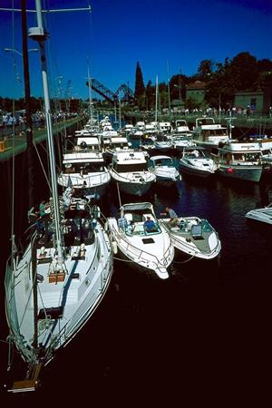 米子駅前に便利な立地を誇る【東横INN米子駅前】：快適なビジネス・観光の拠点として最適な宿泊施設