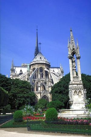 八王子の橋より徒歩1分のパチンコ店