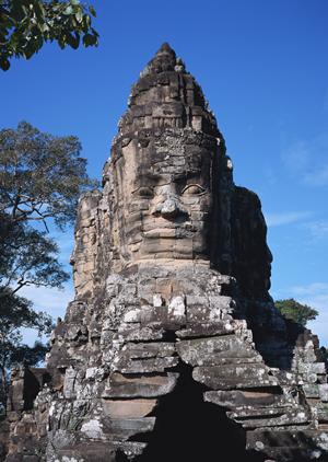 東京都豊島区に位置する東横INN山手線大塚駅北口2：快適な滞在を提供するビジネスホテルの詳細ガイド
